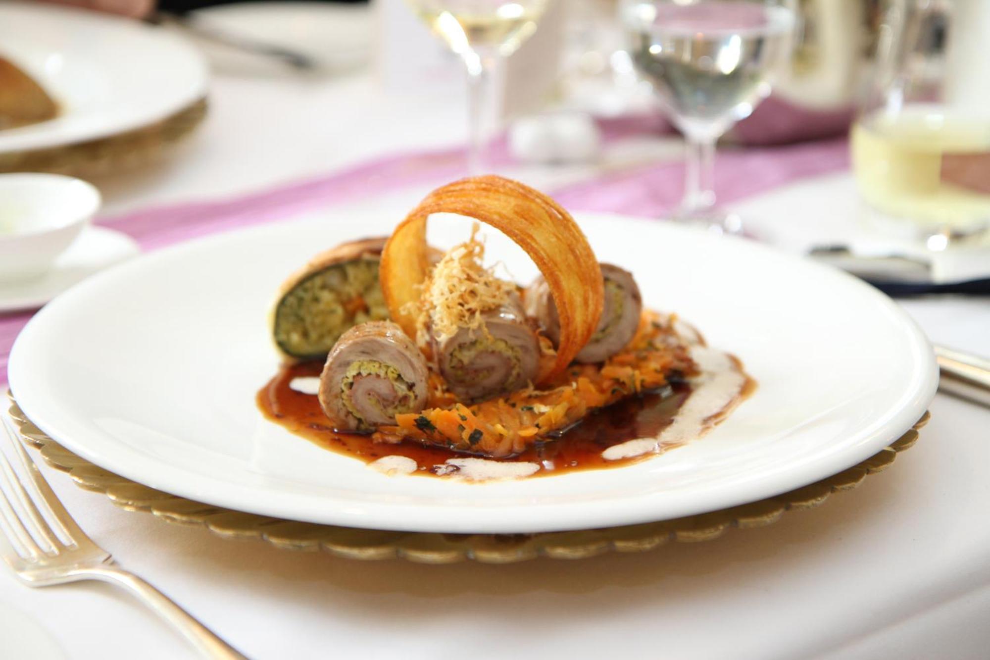 Simones Hotel Fuerstenhof 란츠후트 외부 사진