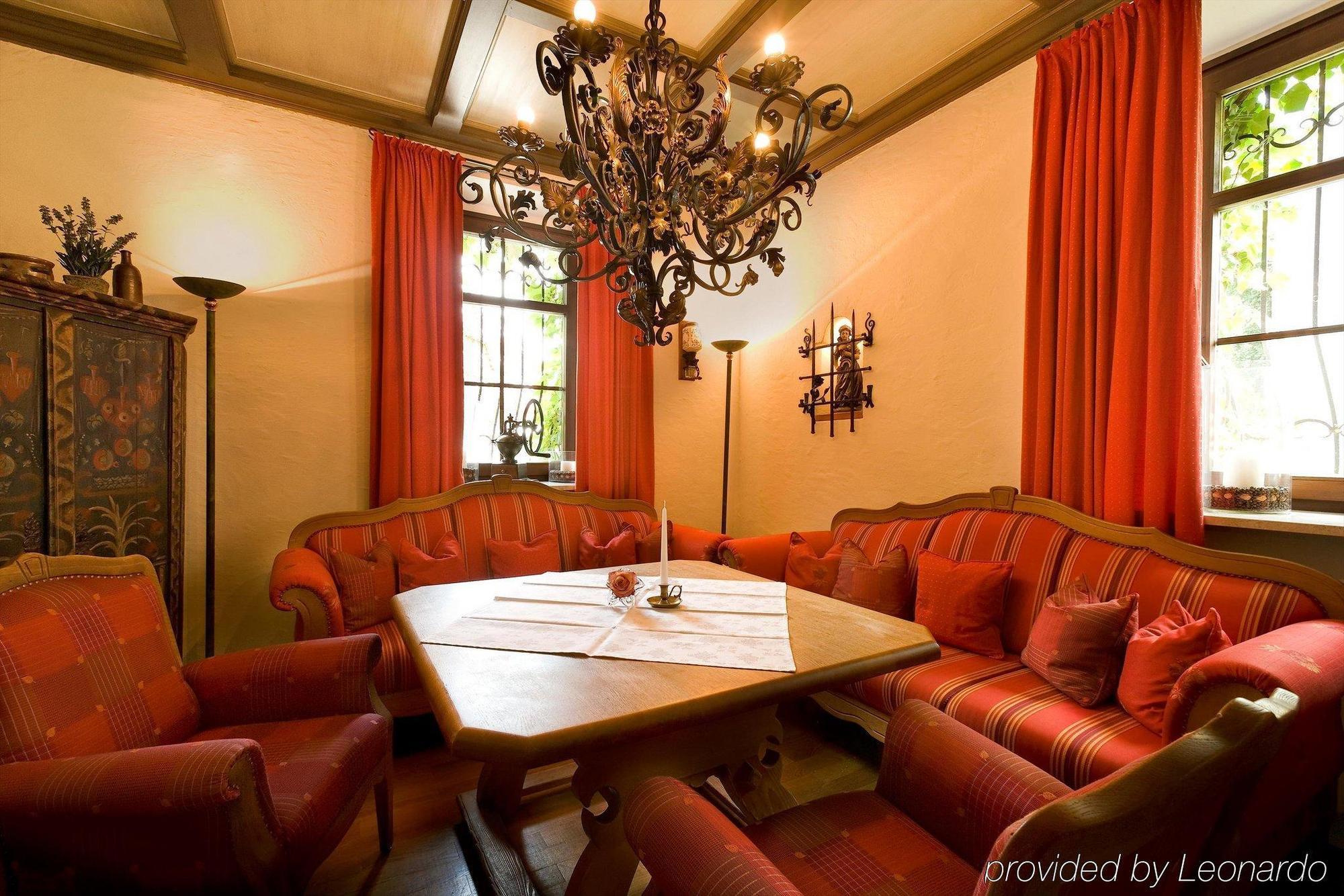 Simones Hotel Fuerstenhof 란츠후트 레스토랑 사진